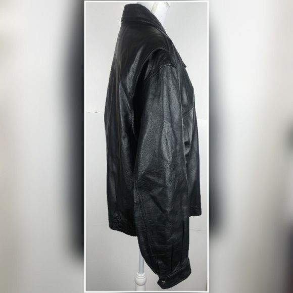 Guess black genuine leather zip up jacket - Picture 2 of 8